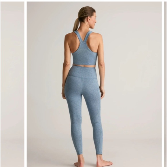 Ultra-Soft Performance Bra and Ultra-Soft Performance Pocket Legging in Blue Fog - Picture 11 of 12